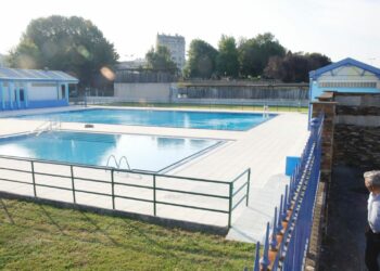 A apertura anticipada das piscinas de Frigsa supera xa os 4.300 usuarios nos seus primeiros dez días