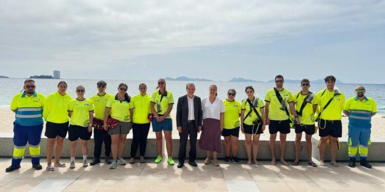 Comeza o servizo de socorrismo nas praias de Vigo
