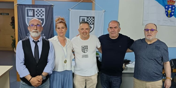 La tercera edición del torneo Xadrez Amodiño reúne en Culleredo a decenas de ajedrecistas