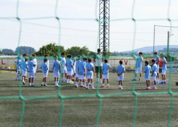 Arranca o Campus de Verán do Celta de Vigo en Ares