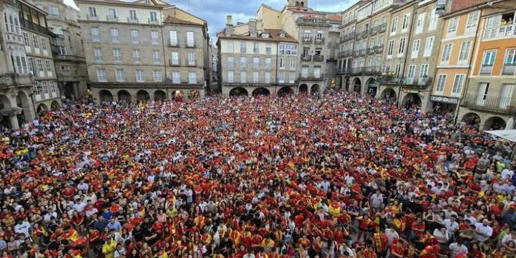 Ourense instalará una pantalla gigante en la Plaza Mayor para el España – Portugal del Mundial de fútbol