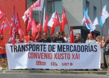 O sector do transporte de mercadorías da Coruña denuncia o bloqueo do convenio colectivo