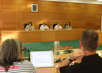 Carballo aproba o convenio coa Fundación Amancio Ortega para construír o futuro edificio de entidades sociais