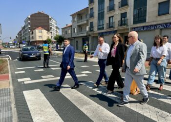 Transportes transforma la travesía de Xinzo de Limia en una vía con carriles bici y rutas peatonales, tras una inversión de 4,5 millones de euros
