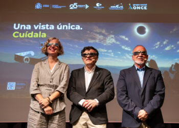 El Gobierno y el Grupo Social ONCE repartirán de manera gratuita dos millones de gafas seguras para ver el eclipse total de sol del 12 de agosto