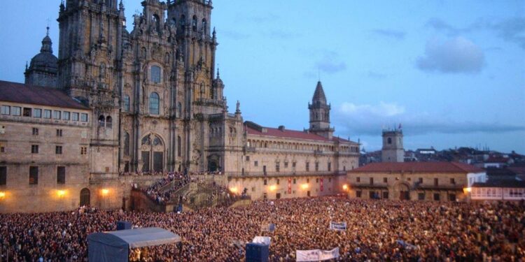 Fiestas de Santiago Apóstol 2026 en Galicia: todos los pueblos, conciertos, orquestas y actividades del 25 de julio