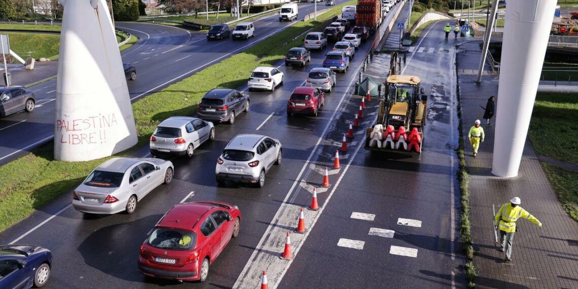 Caos circulatorio en A Coruña: todas las calles cortadas y las obras que complicarán tus desplazamientos este mes