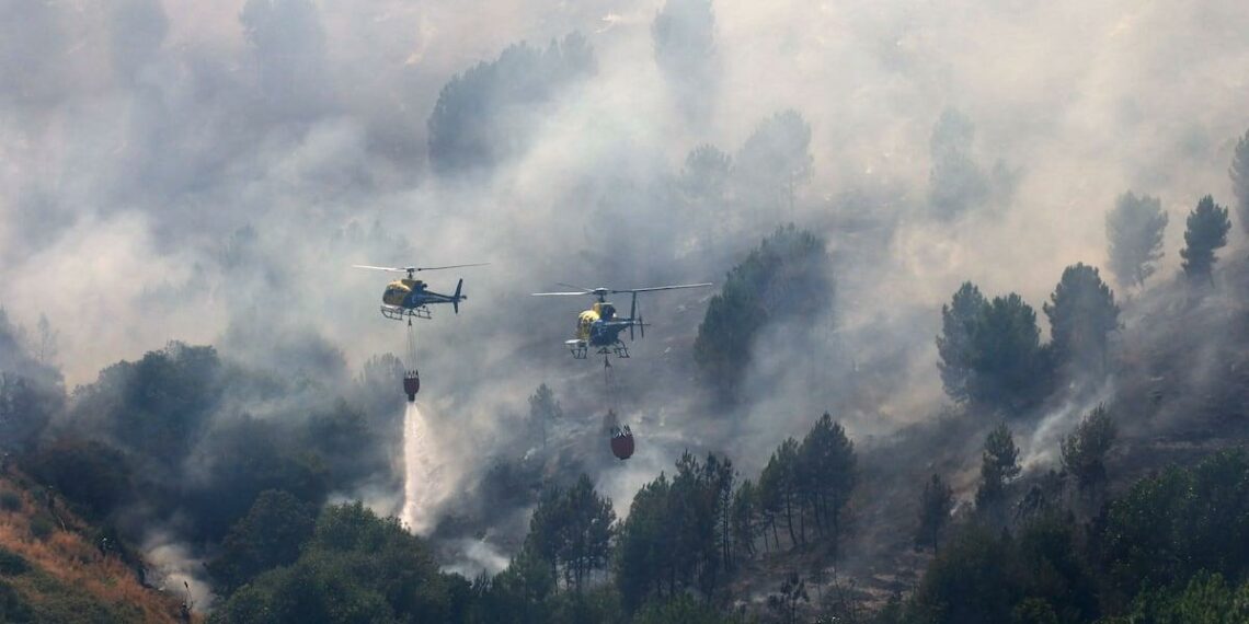 Incendios forestales en España: última hora de los fuegos activos, más de 77.000 hectáreas arrasadas y miles de evacuados