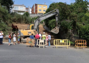 Lugo elimina un vertido de augas fecais na contorna da rotonda de Camiño Romai nas Gándaras