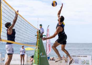 A Coruña acolle o Campionato Galego Sénior de vólei praia