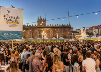 Festa do Albariño 2026 en Cambados: conciertos, horarios, dónde aparcar y guía completa