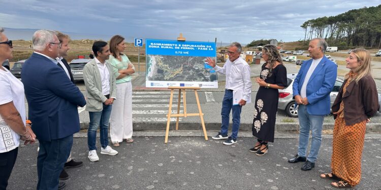 Comezan as obras do saneamento no rural de Ferrol