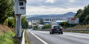 84 años, 62 conduciendo y ninguna multa: un radar de Carral acaba con su récord