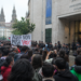 Boicot a Vox en Santiago: cientos de personas bloquean un acto con Jorge Buxadé