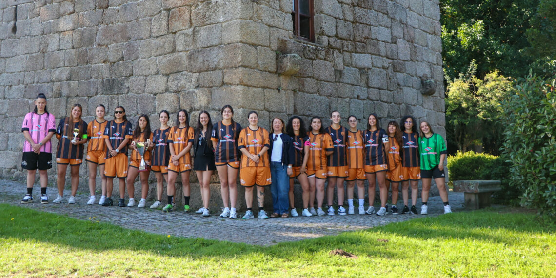 El Club Femenino Celas se presenta en Culleredo para afrontar la temporada 2026/2027