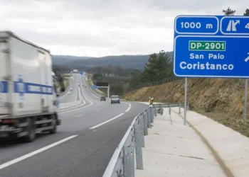 Tramo en servizo da autovía da Costa da Morte, cuxa prolongación recibirá 7,58 millóns de euros nos orzamentos da Xunta de Galicia para 2027