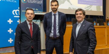 Punta Langosteira y la apuesta de Galicia por la eólica marina.