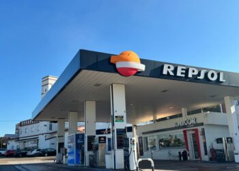 Gasolinera en Alameda de la Sagra con Gasolinera Maruxiña