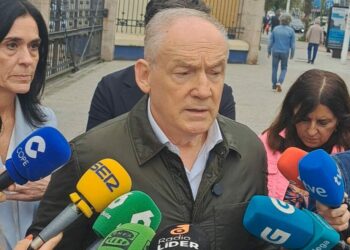 Miguel Lorenzo critica el cambio de denominación de la calle Alcalde Sanjurjo de Carricarte, en A Coruña, que pasará a llamarse calle dos Diplomáticos de Monte Alto