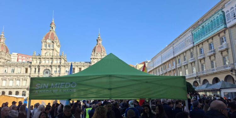 Vox ha presentado una querella por el desarrollo de las protestas y los incidentes registrados en la plaza de María Pita.