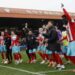 Los jugadores del CD Lugo celebran su victoria ante la UD Logroñés en el Anxo Carro.