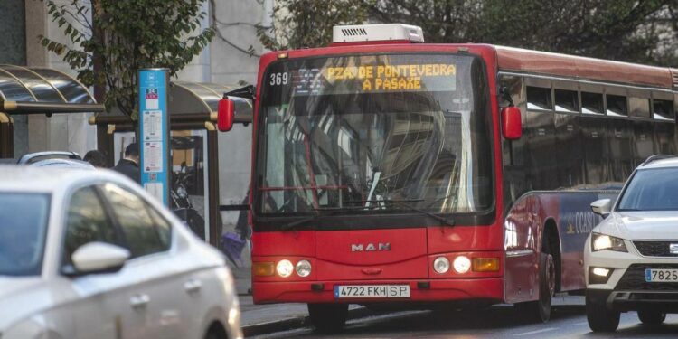 Así quedan las líneas de autobús urbano en A Coruña tras los últimos cambios y refuerzos