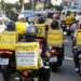Los repartidores de Glovo en Vigo han convocado cuatro jornadas de huelga para reclamar mejoras salariales y laborales.